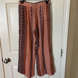 BOHO WIDE LEGGED PANTS